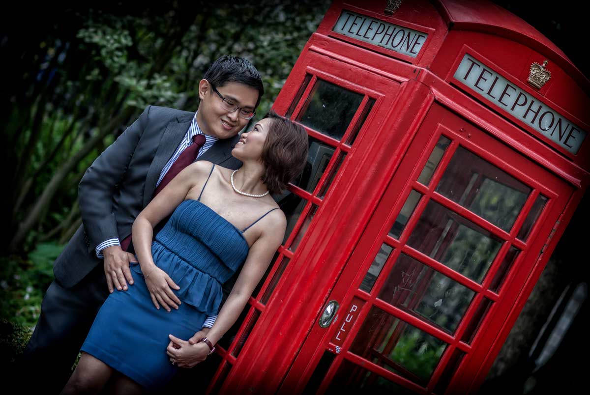 London engagement shoot prices image