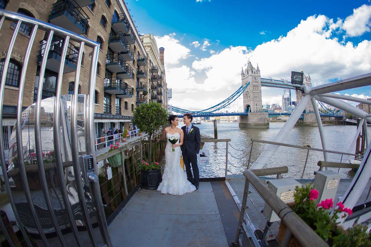 wedding photo at Butlers Wharf