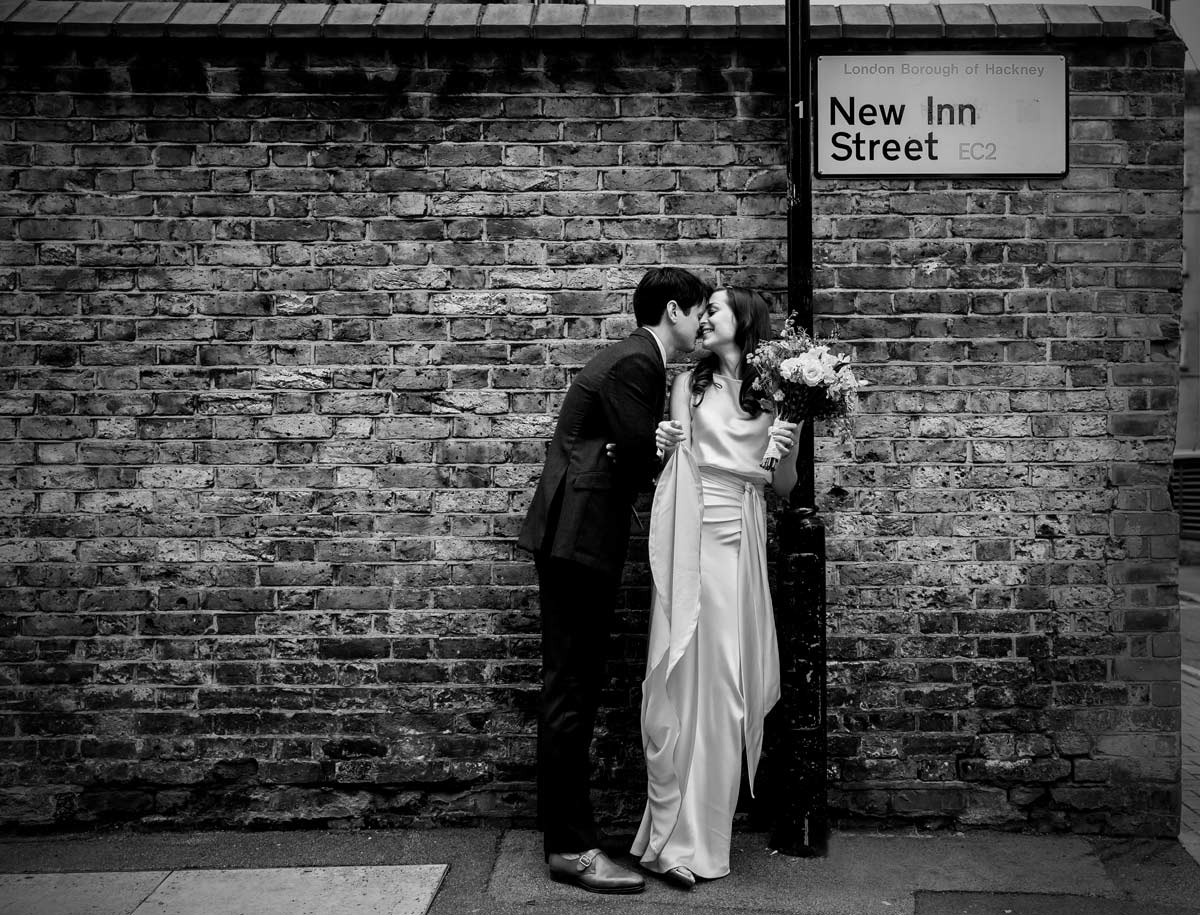 Wedding couple in Hackney Street