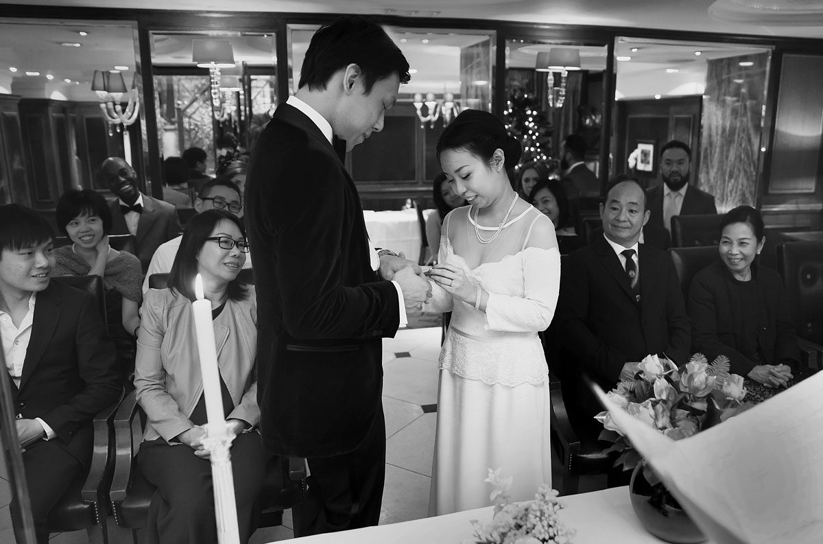 Exchange of rings at Goring Hotel Chinese wedding