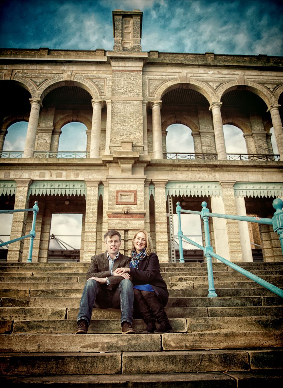 London Engagement shoot on the steps of Alexandra Palace